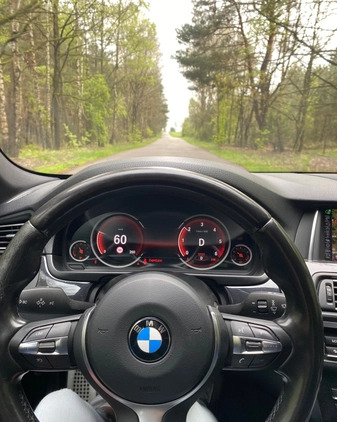 BMW Seria 5 cena 77000 przebieg: 227000, rok produkcji 2016 z Wołomin małe 562